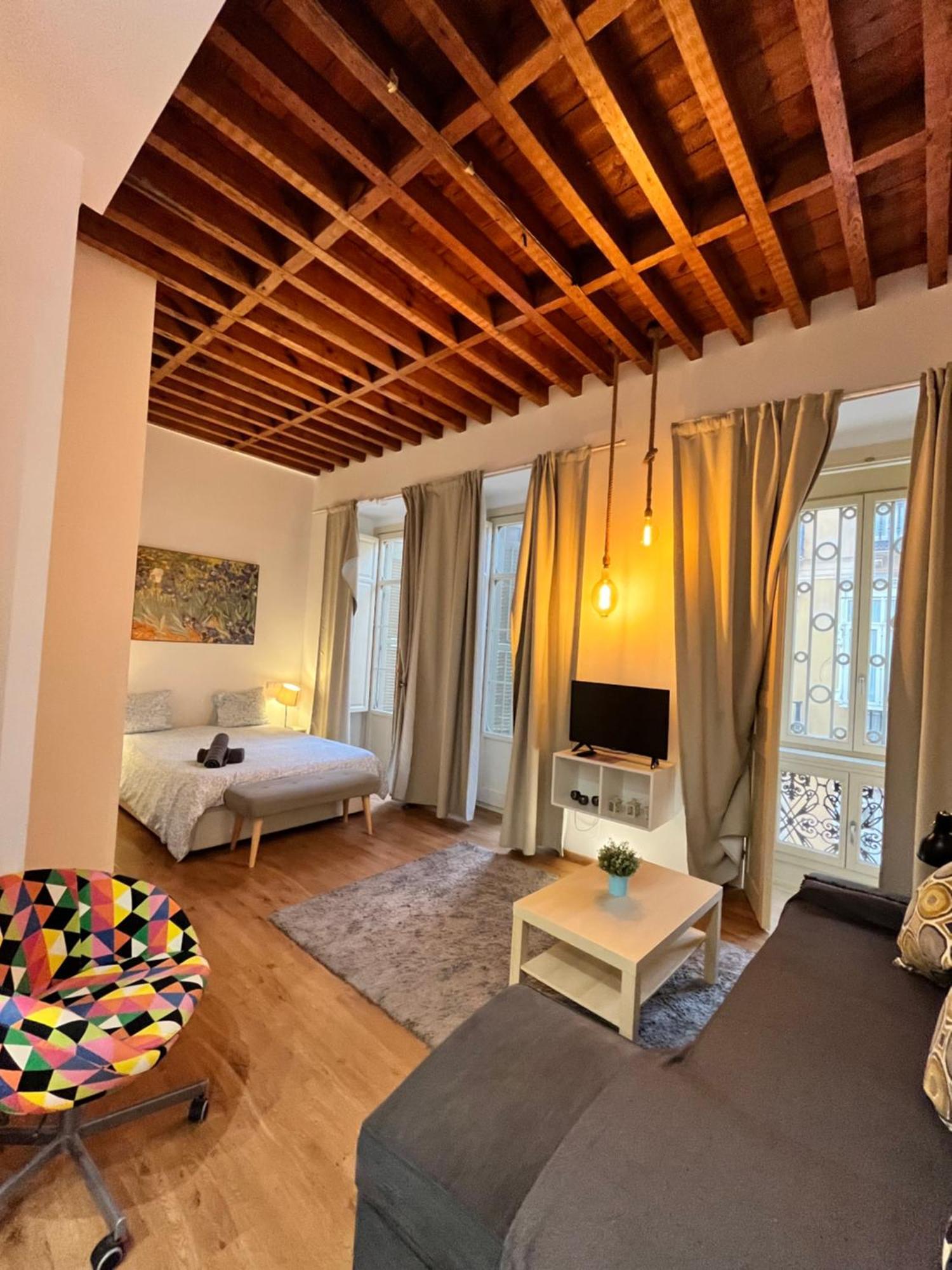 Larios Deluxe Studio مالقة المظهر الخارجي الصورة