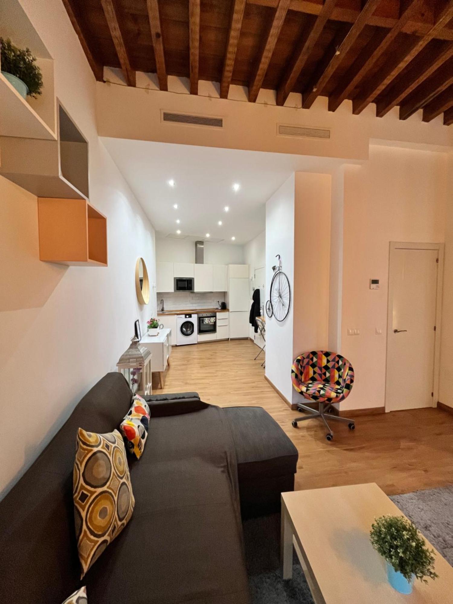 Larios Deluxe Studio مالقة المظهر الخارجي الصورة